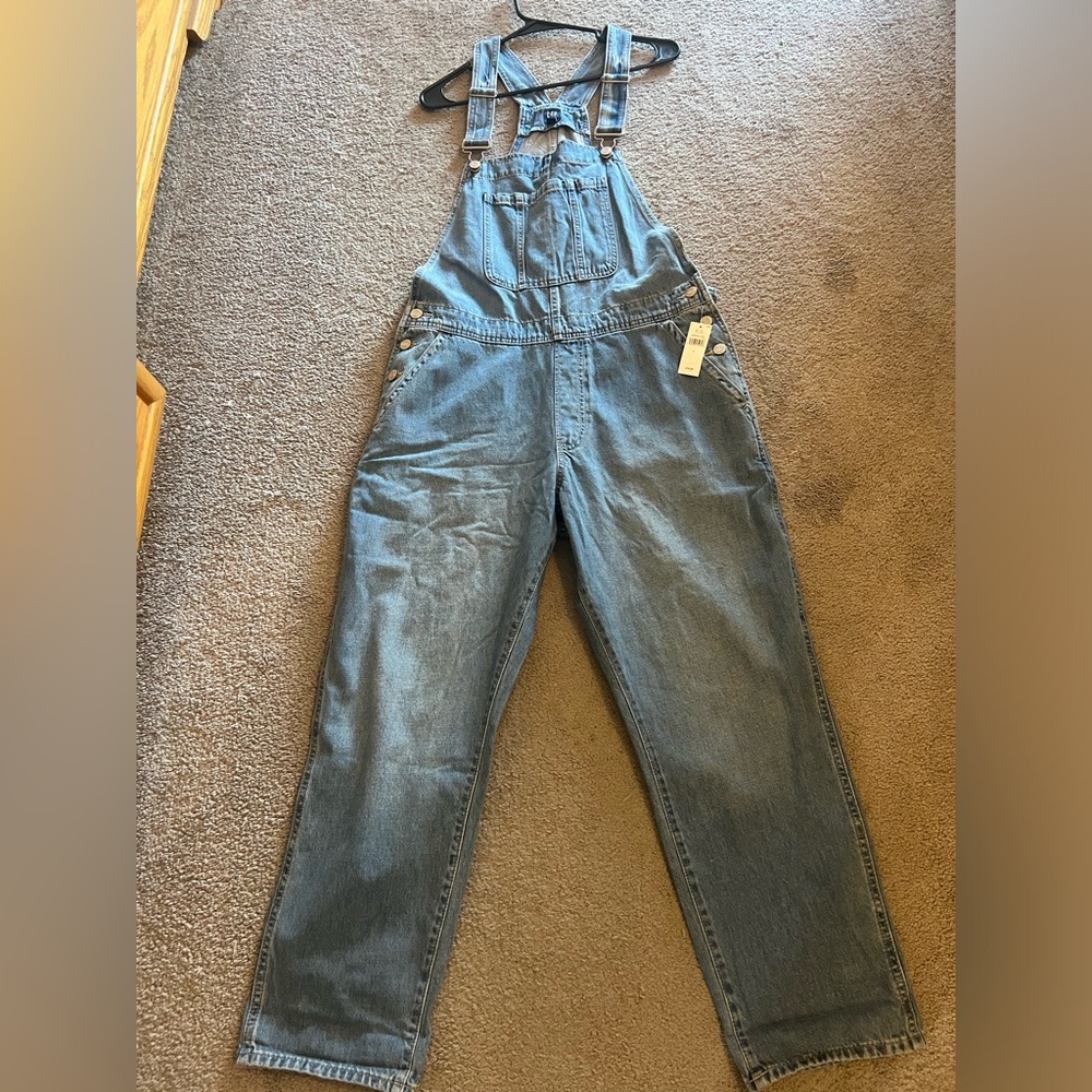 Gap women’s overalls
